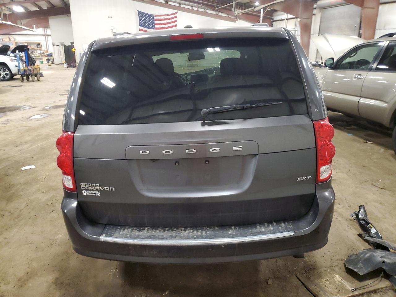 2020 Dodge Grand Caravan Sxt VIN: 2C4RDGCG3LR201530 Lot: 43766245