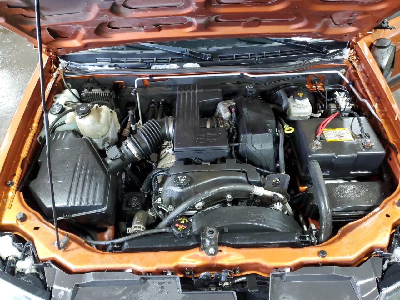2005 Chevrolet Colorado - Image 11
