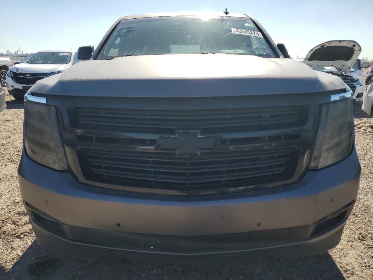 2015 Chevrolet Suburban - Image 5