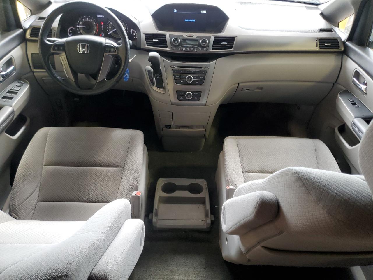 2015 Honda Odyssey - Image 8