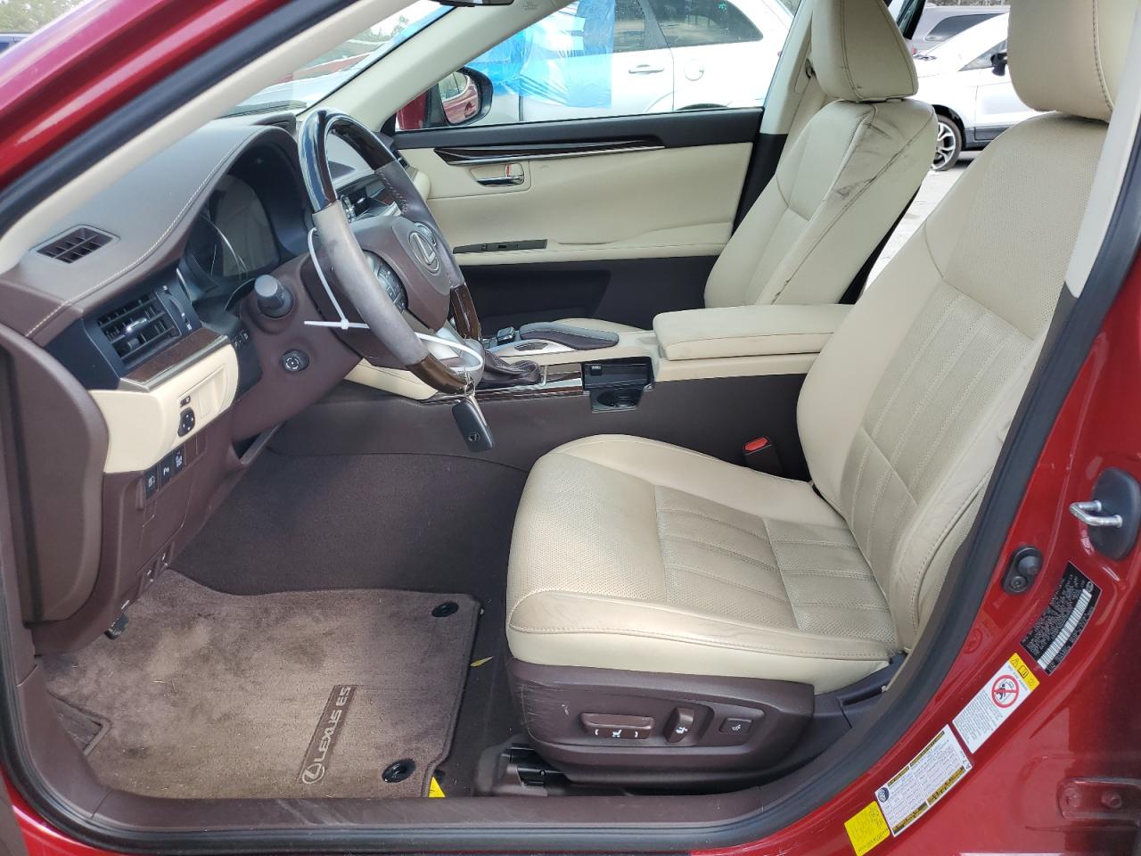 2016 Lexus ES - Image 7