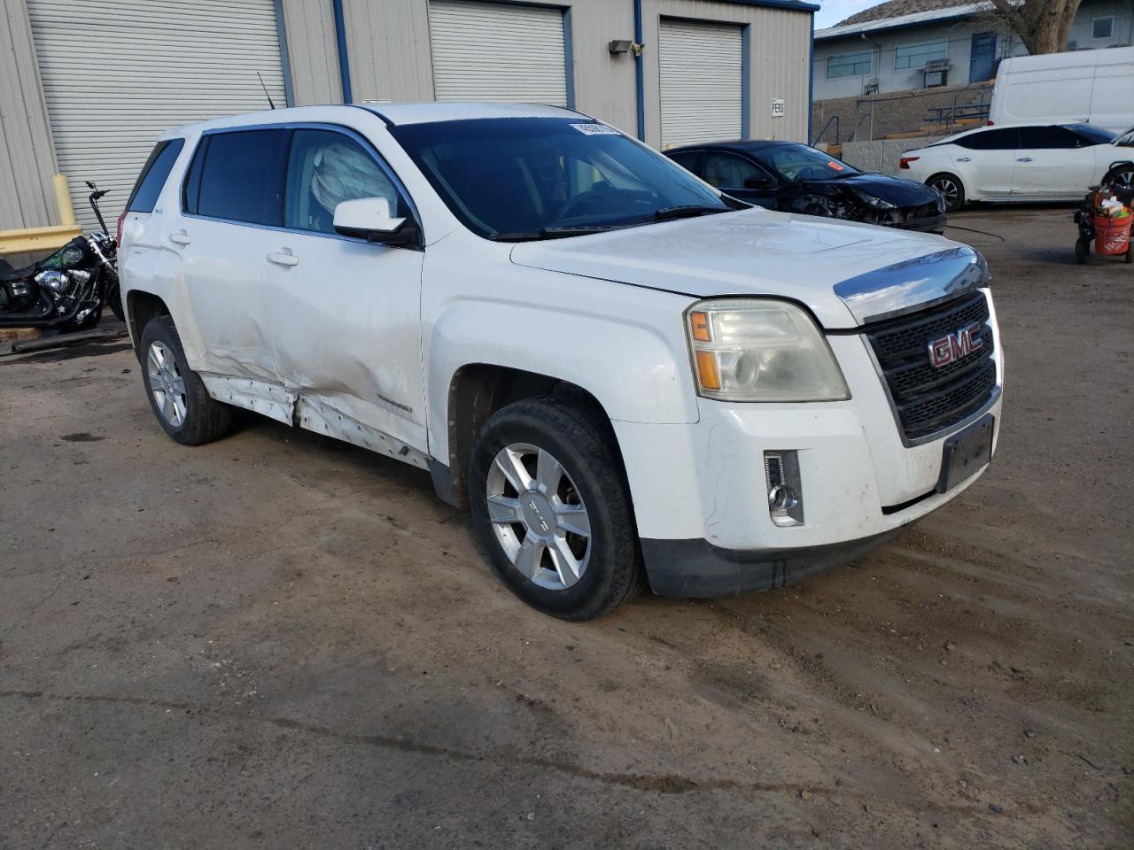 2011 GMC Terrain - Image 4