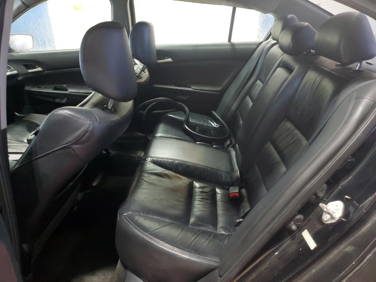 2011 Honda Accord - Image 10