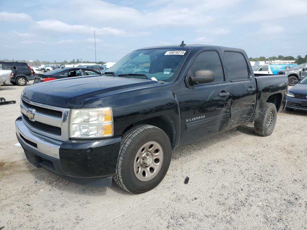2011 Chevrolet Silverado - Image 1