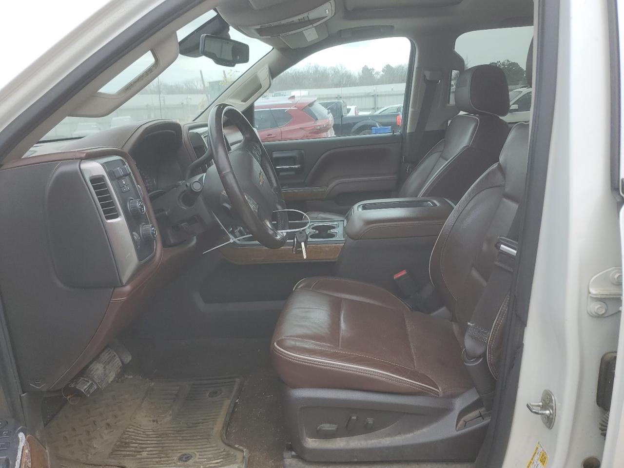 2015 Chevrolet Silverado - Image 7