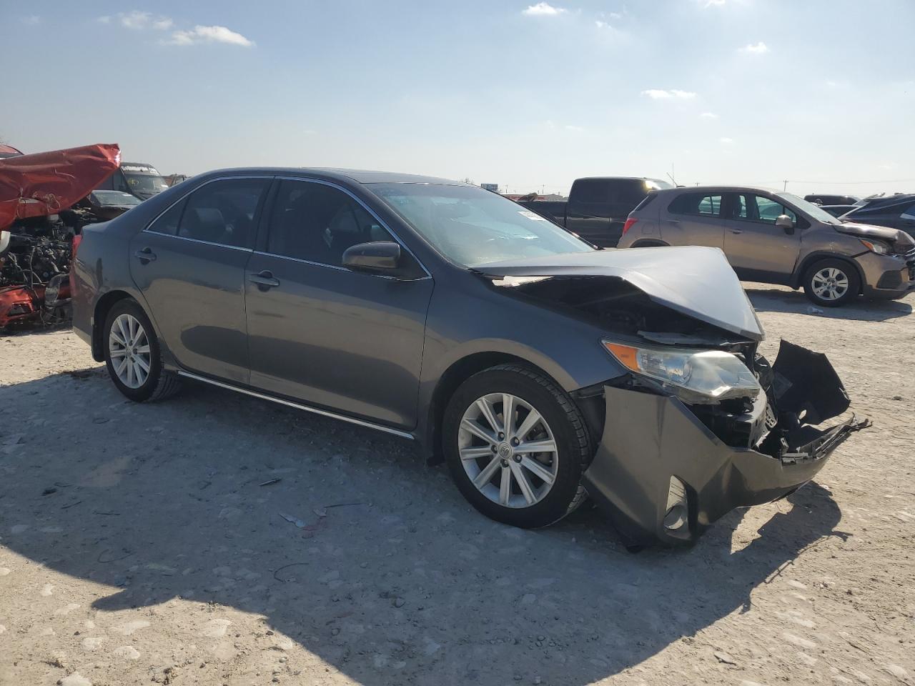 2014 Toyota Camry - Image 4
