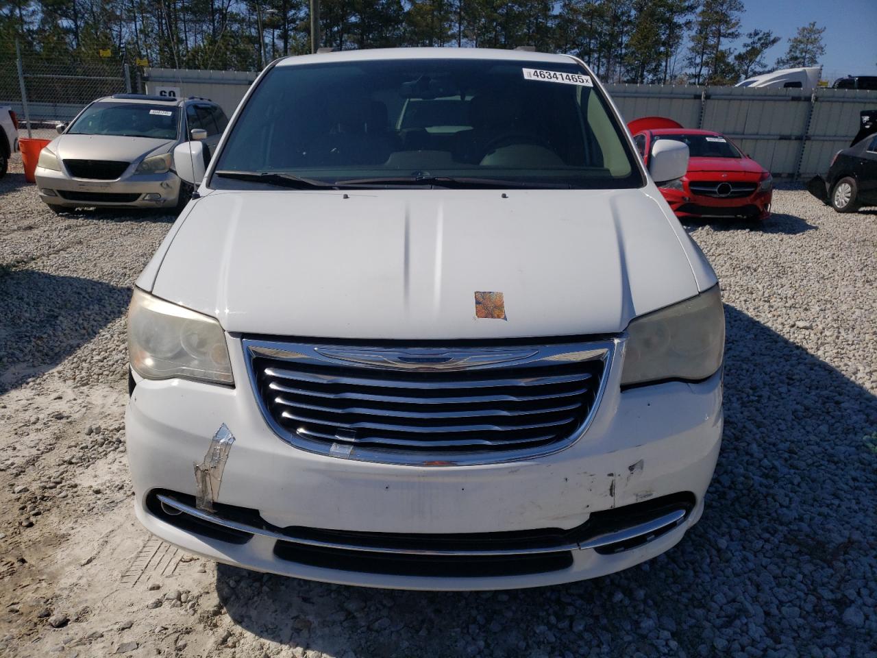 2014 Chrysler Town & Country - Image 5