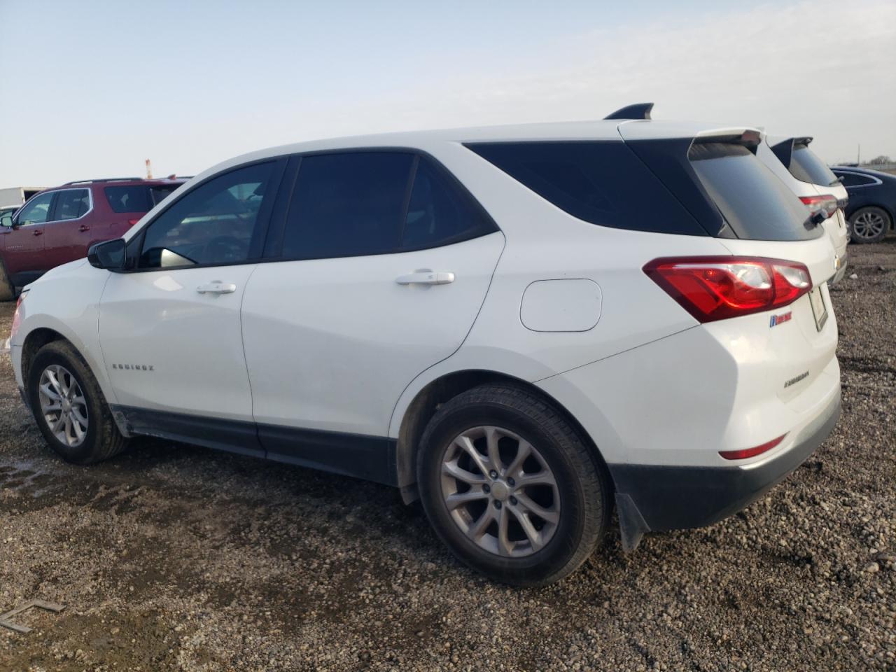 2018 Chevrolet Equinox - Image 2