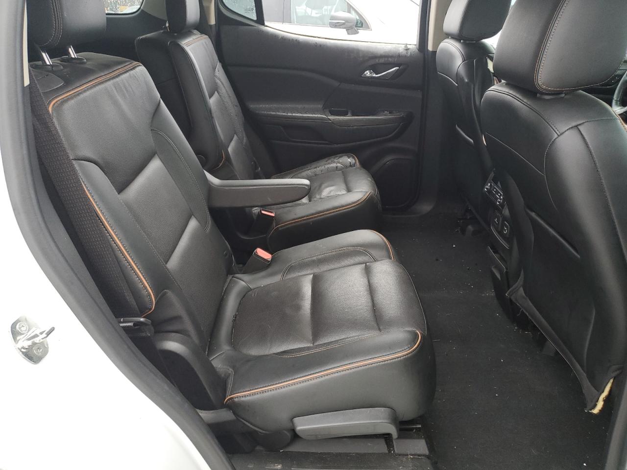 2019 GMC Acadia - Image 11