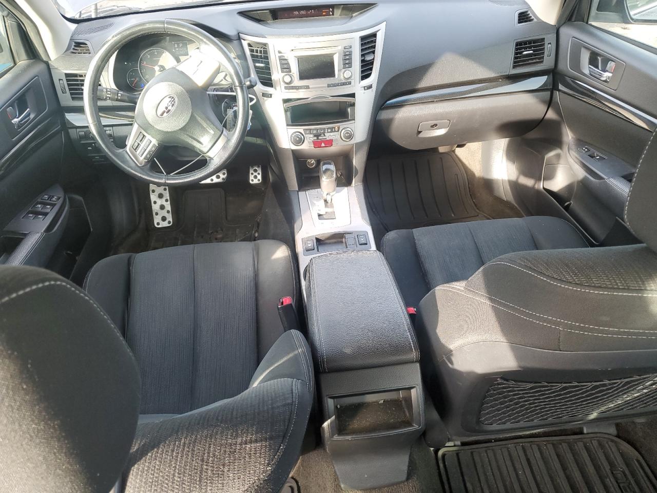2014 Subaru Legacy - Image 8