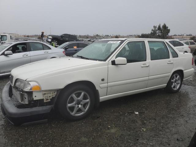 1999 Volvo S70 