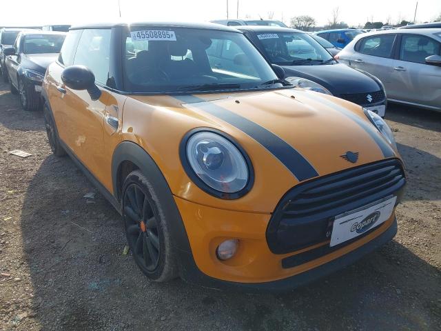 2014 MINI COOPER