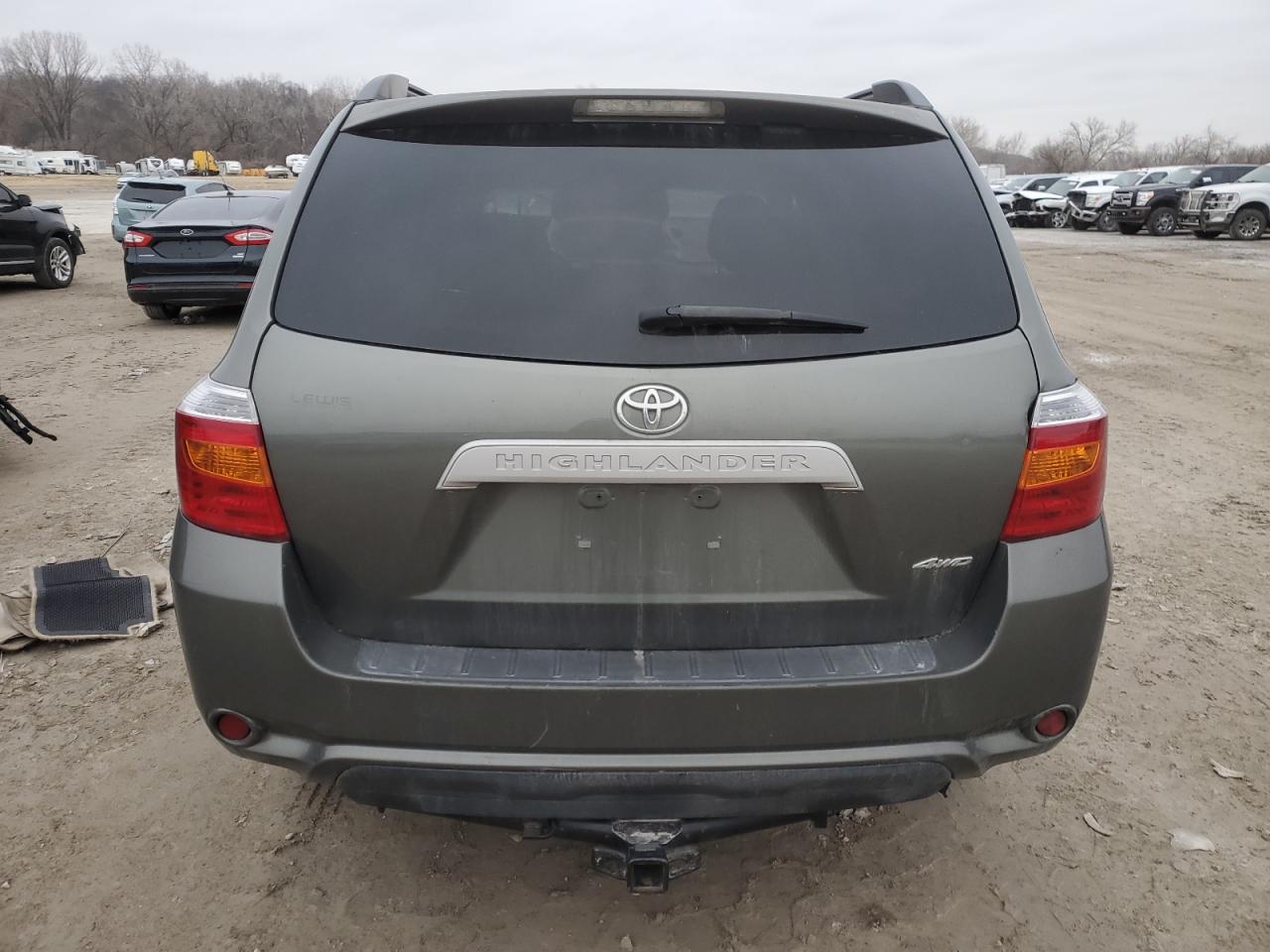 2010 Toyota Highlander - Image 6