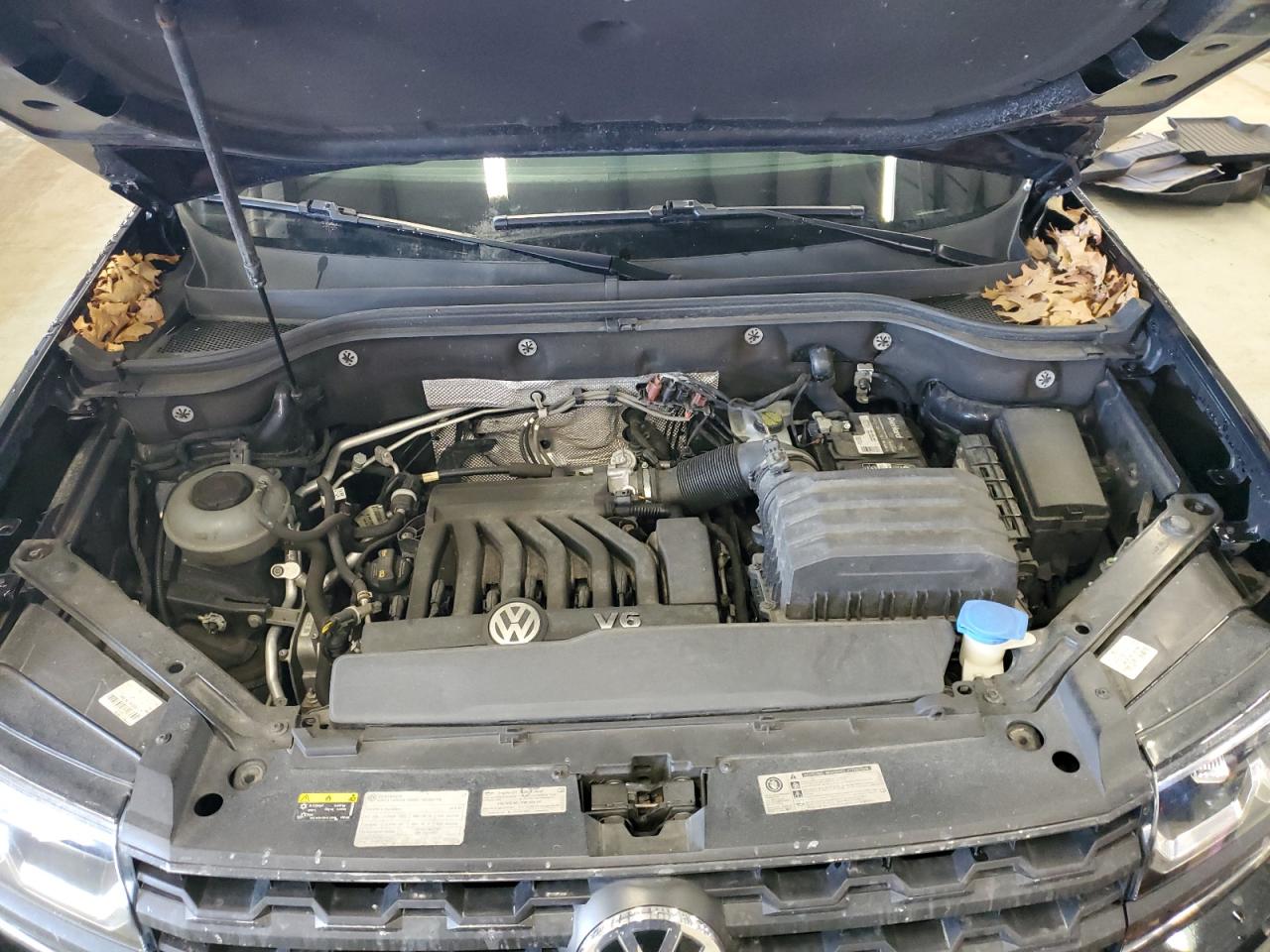 2018 Volkswagen Atlas - Image 12