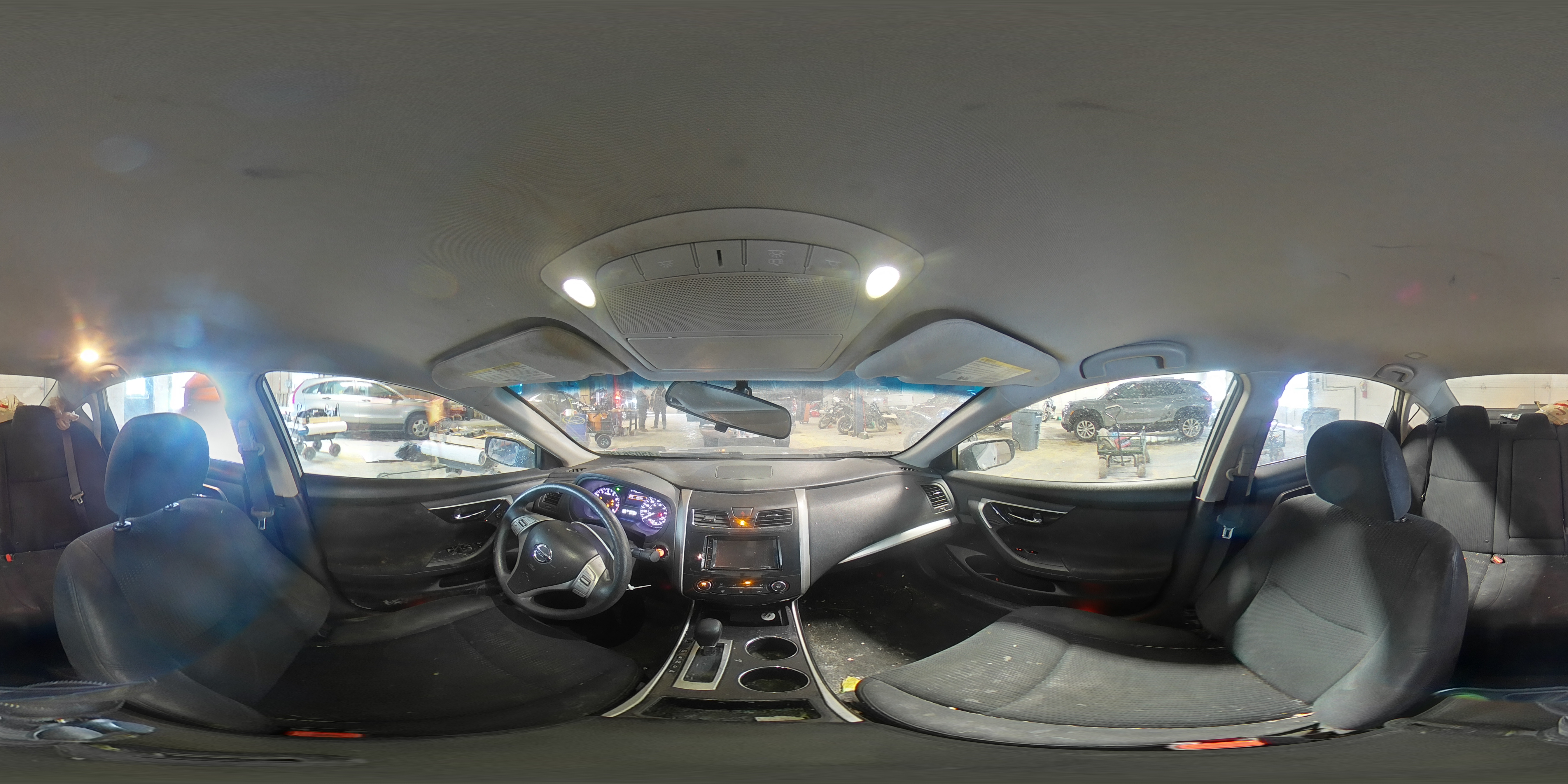 2014 Nissan Altima - Image 13
