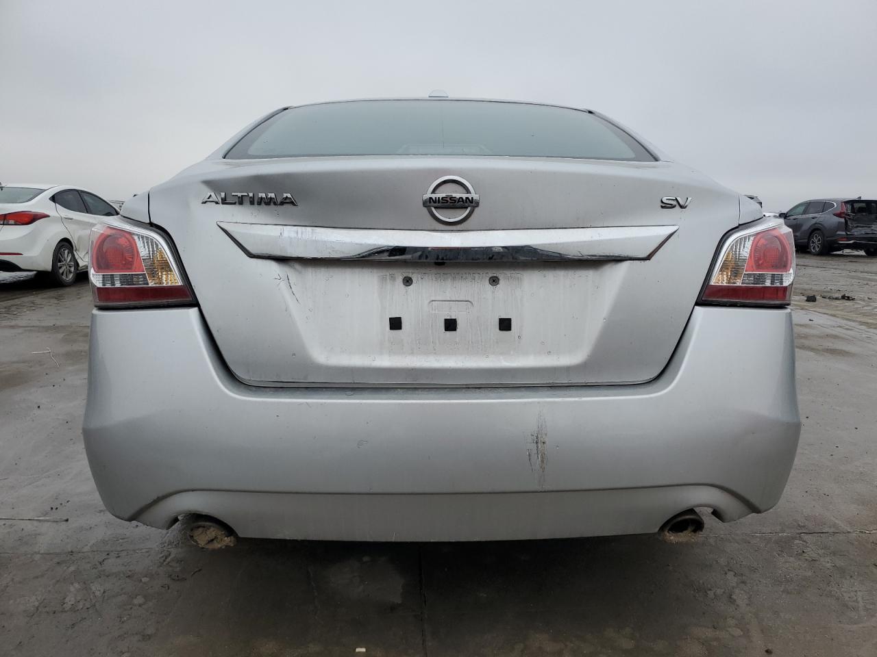 2015 Nissan Altima - Image 6