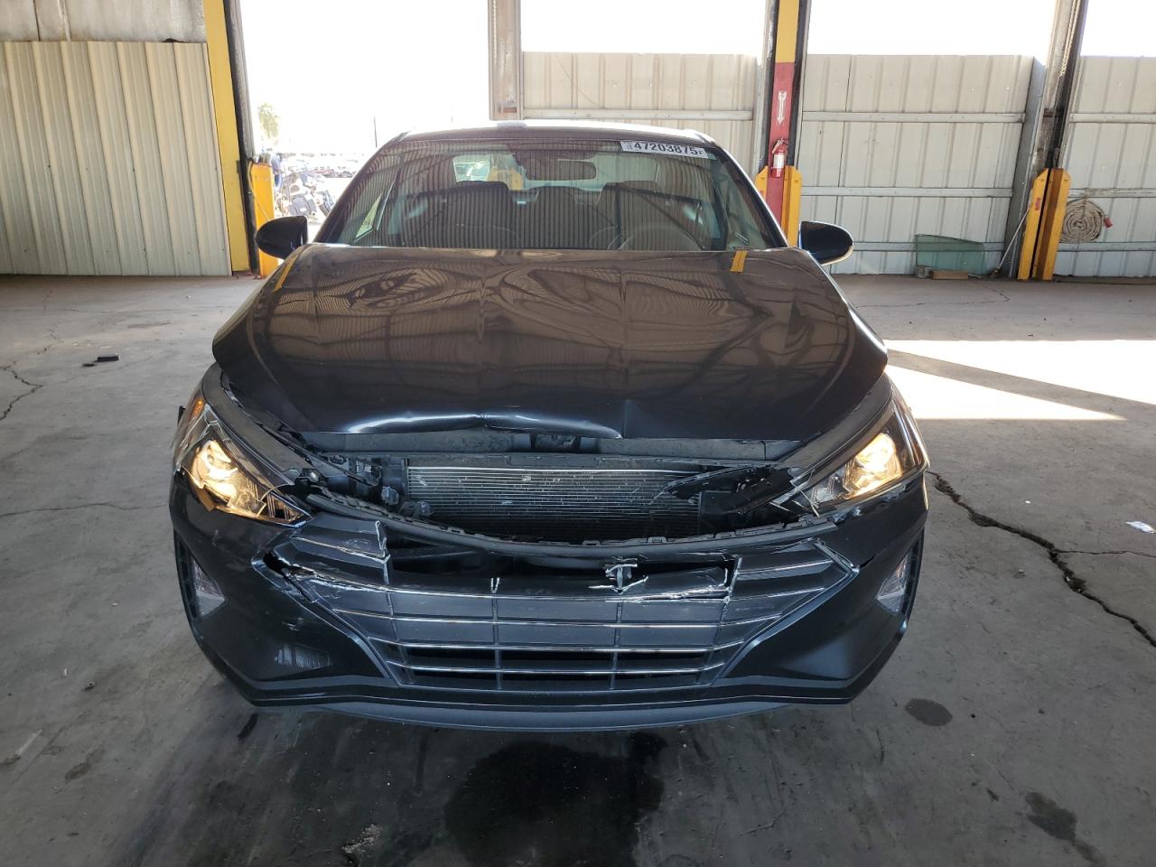 2020 Hyundai Elantra - Image 5