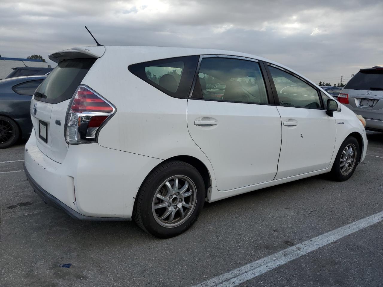 2012 Toyota Prius - Image 3