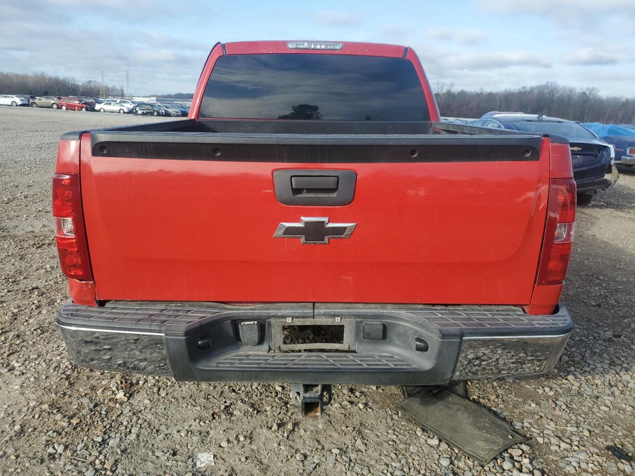 2007 Chevrolet Silverado - Image 6