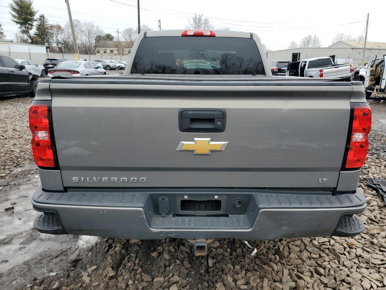 2017 Chevrolet Silverado - Image 6