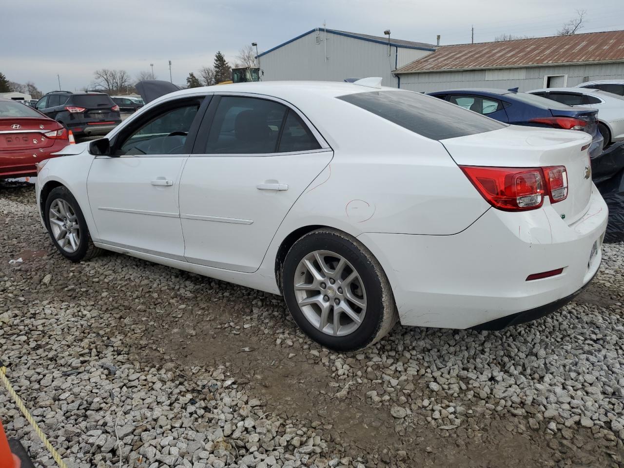 2016 Chevrolet Malibu - Image 2