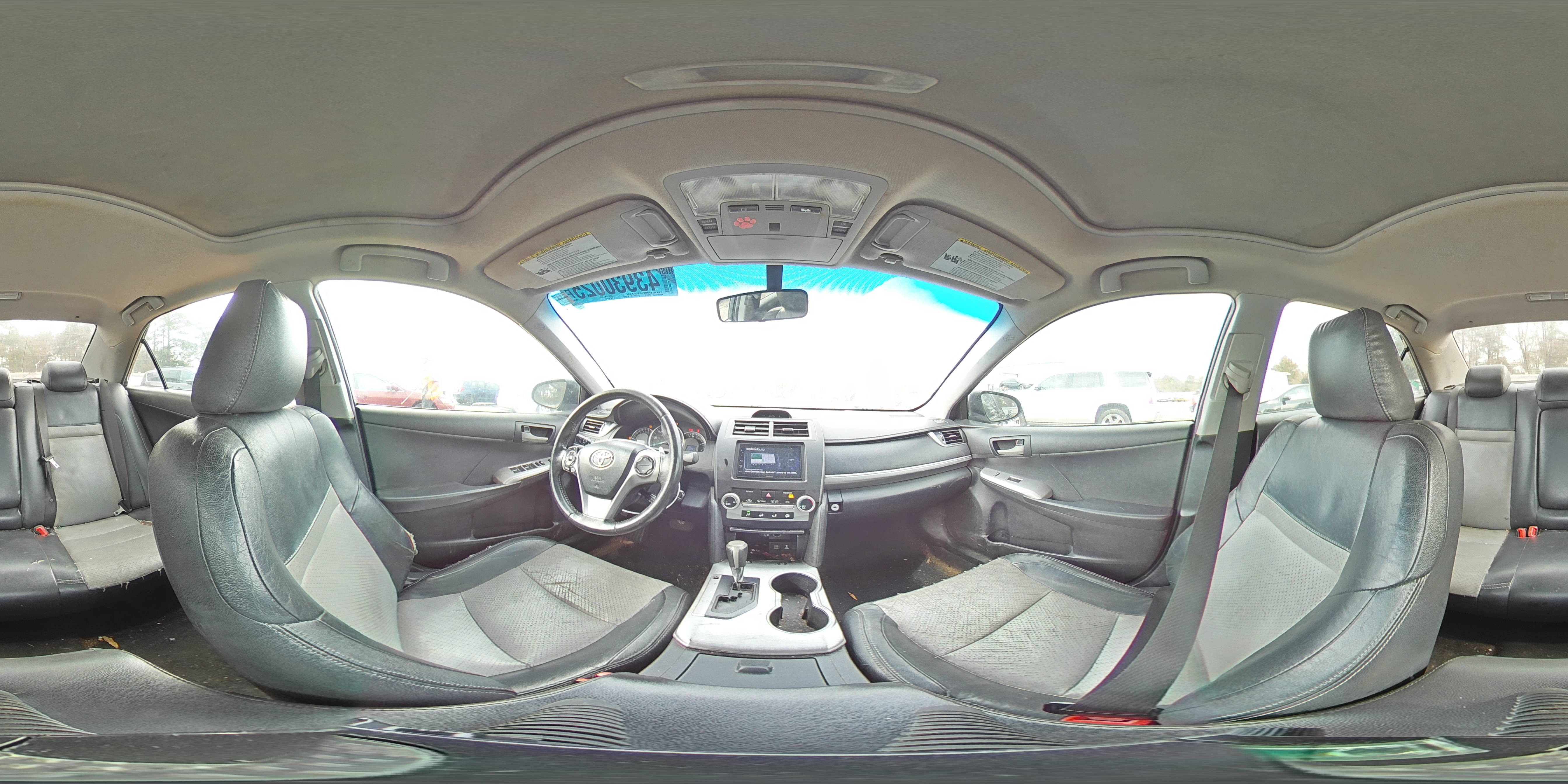 2012 Toyota Camry - Image 14