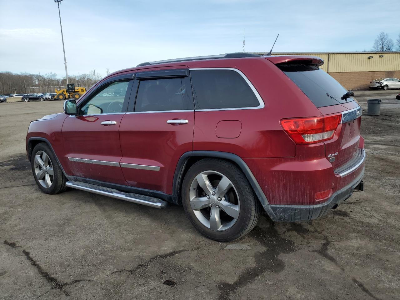 2013 Jeep Grand Cherokee - Image 2