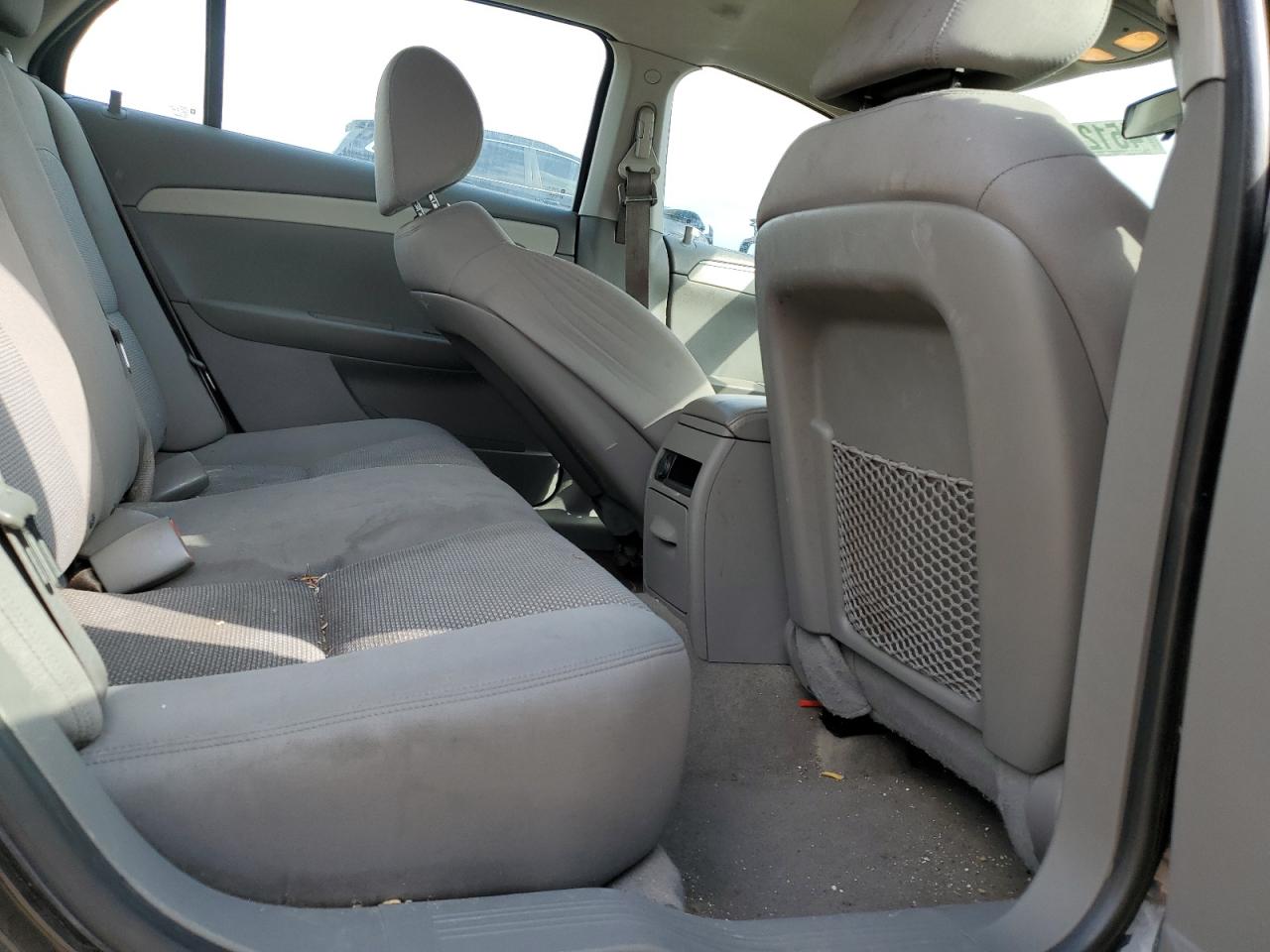 2012 Chevrolet Malibu - Image 10