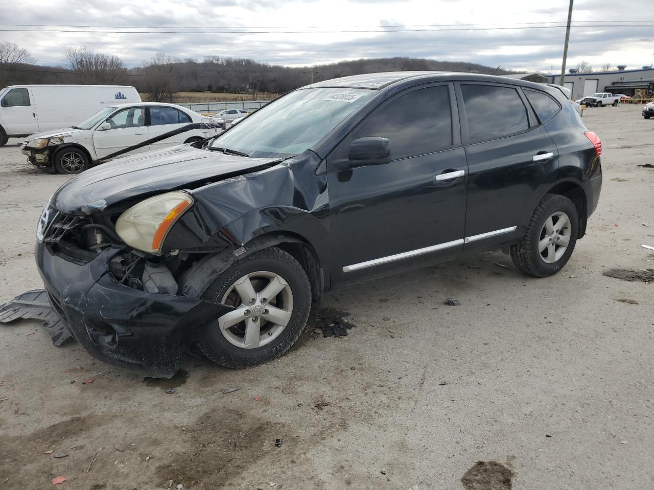 2013 Nissan Rogue - Image 1