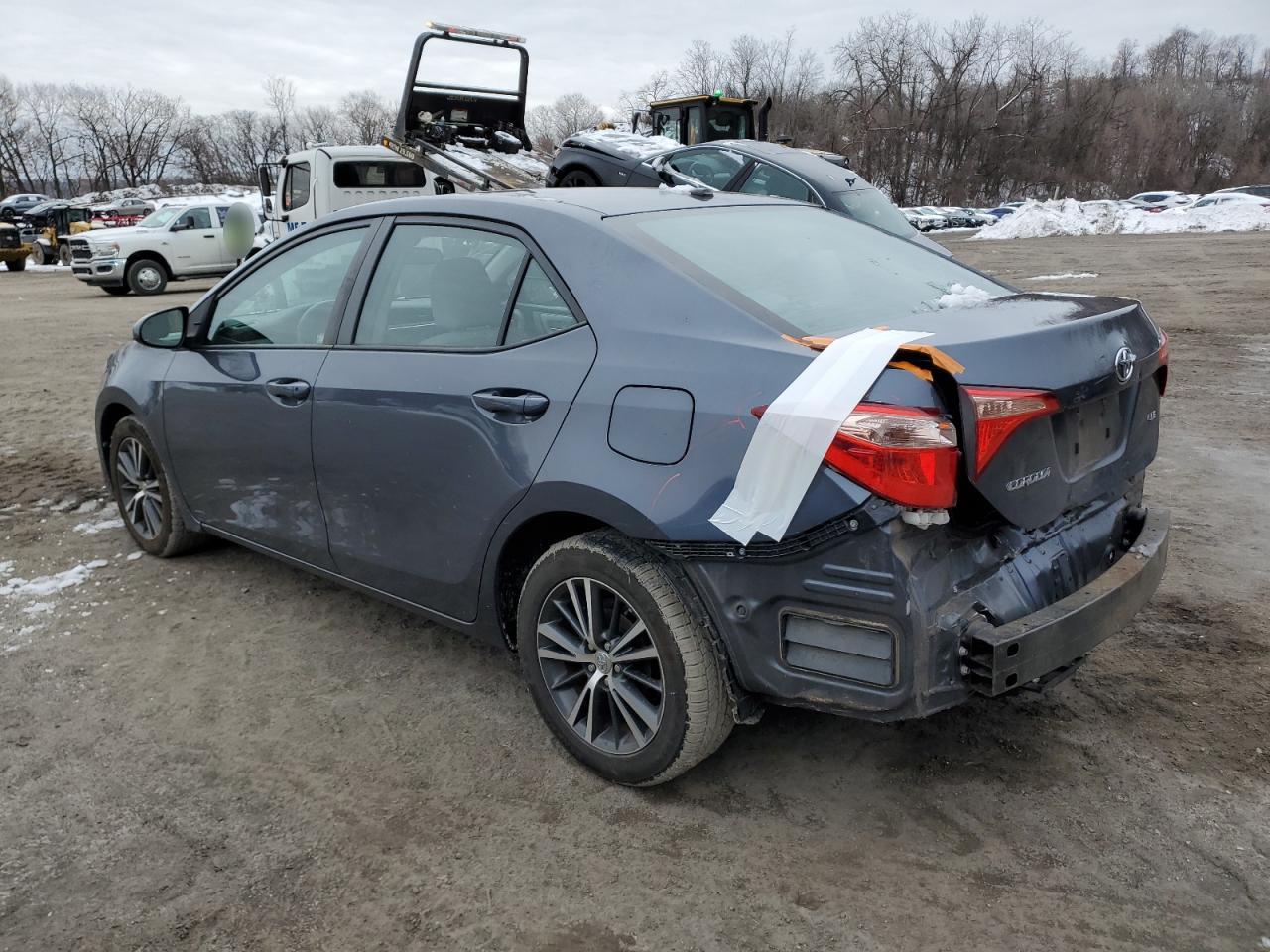 2017 Toyota Corolla - Image 2