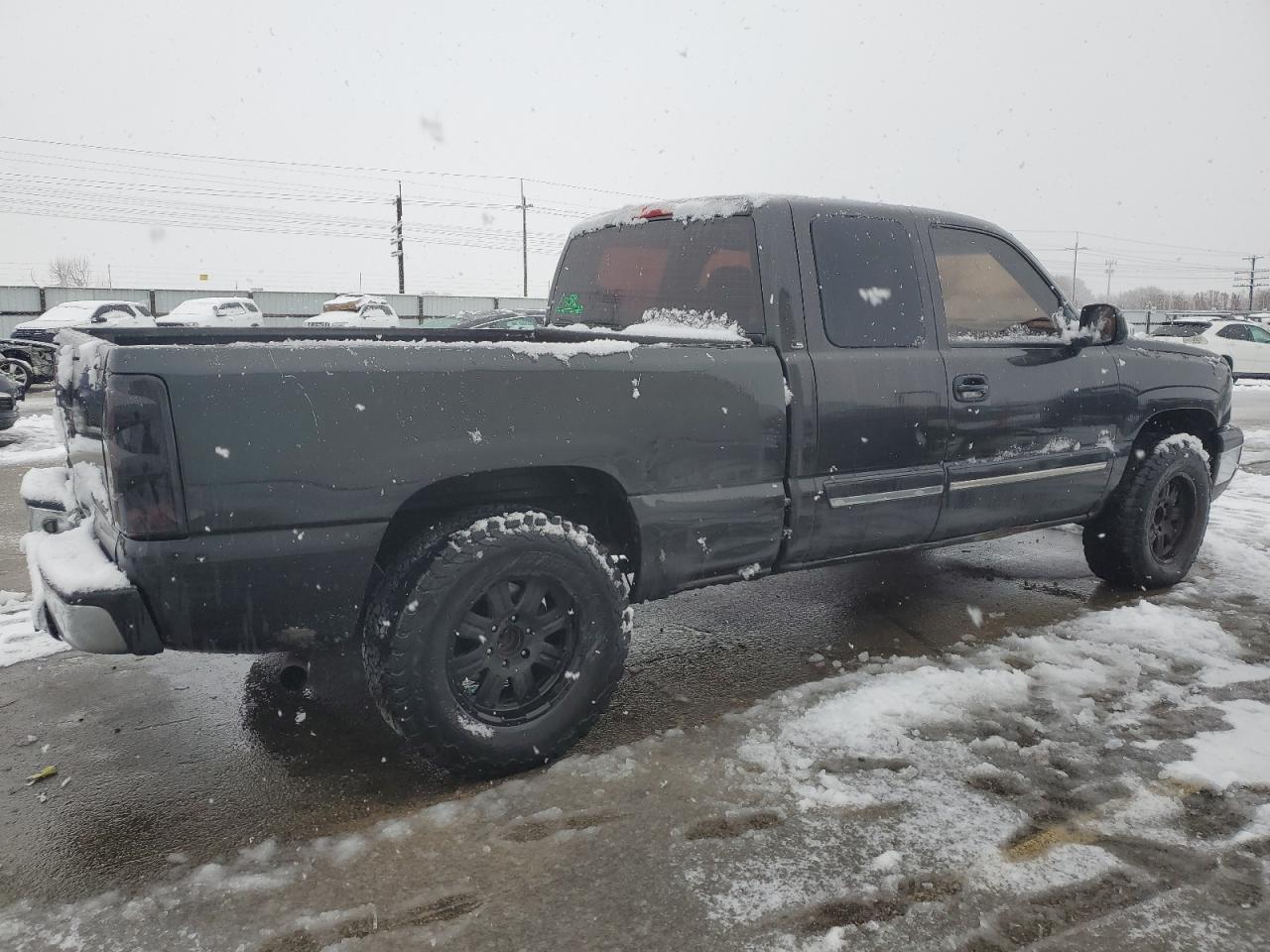 2003 Chevrolet Silverado - Image 3