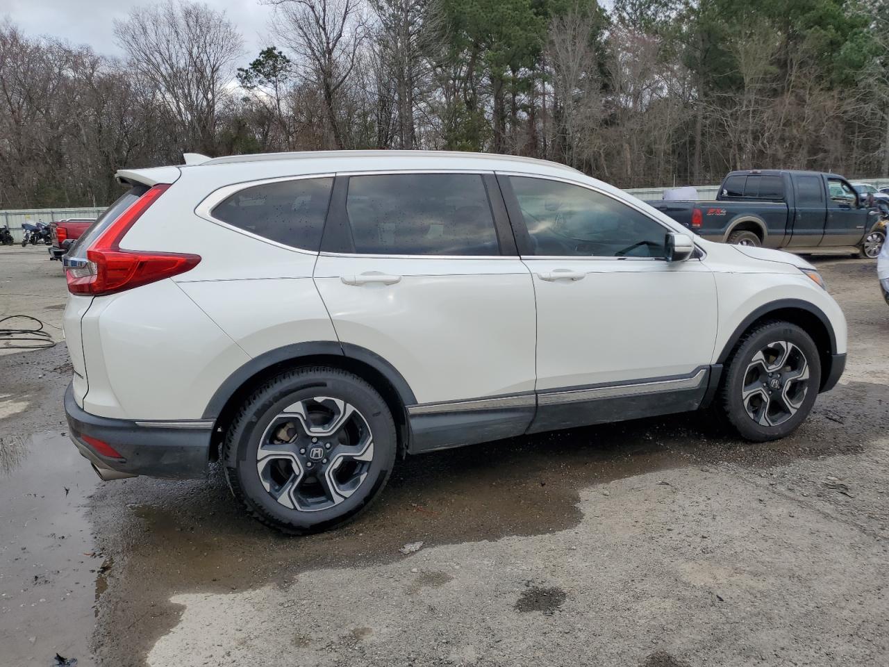 2017 Honda CR-V - Image 3