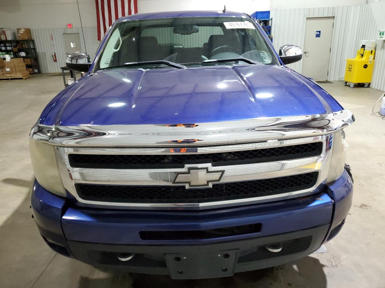 2010 Chevrolet Silverado - Image 5