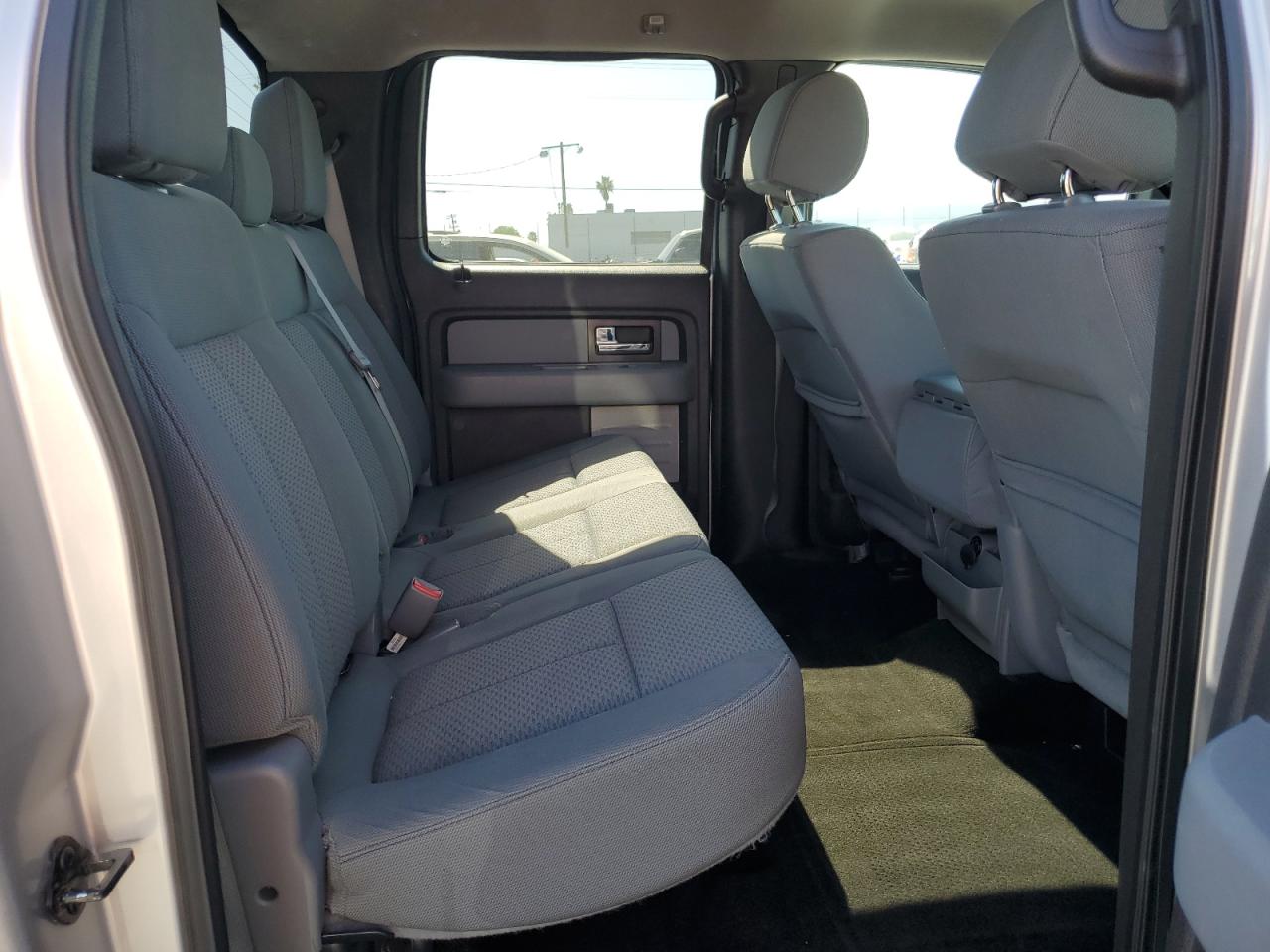 2014 Ford F-150 - Image 10