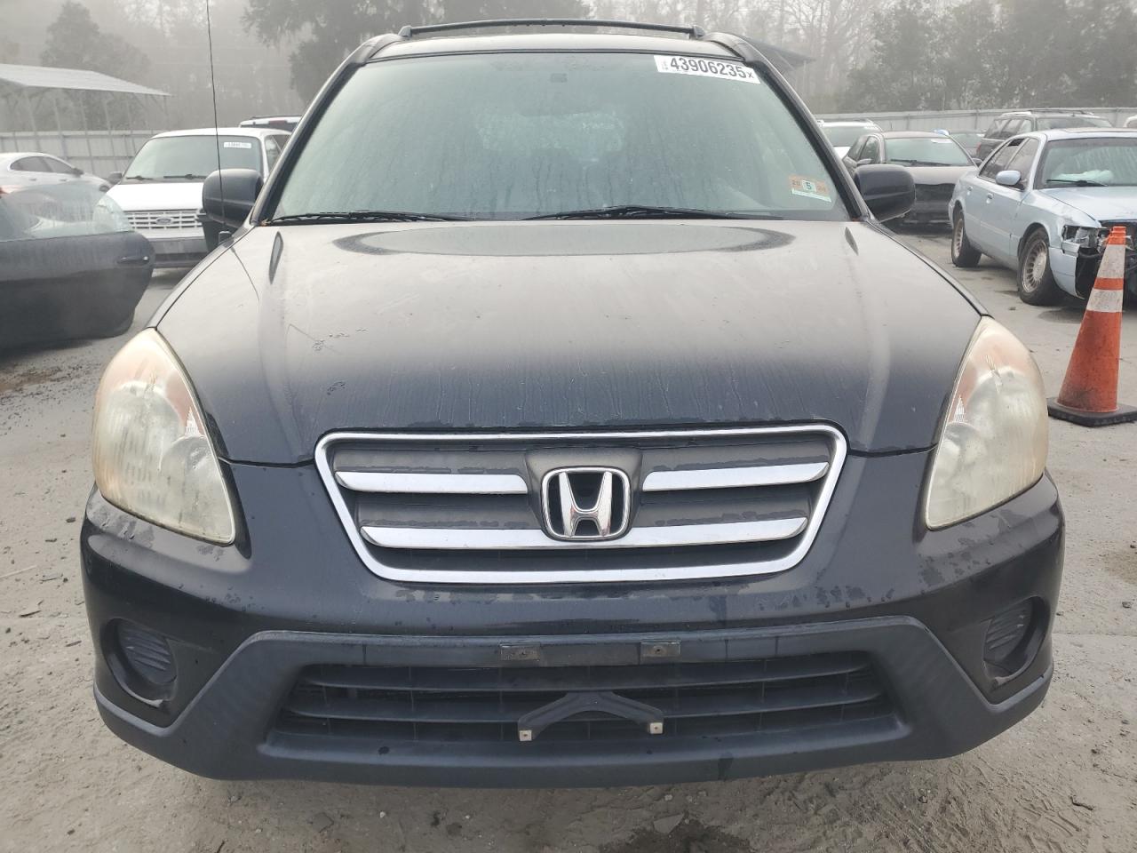 2005 Honda CR-V - Image 5