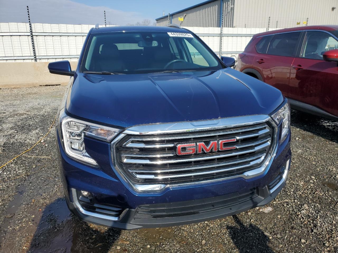 2022 GMC Terrain - Image 5