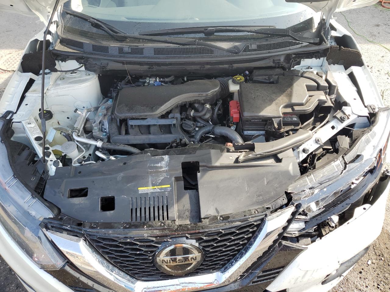 2021 Nissan Rogue - Image 12