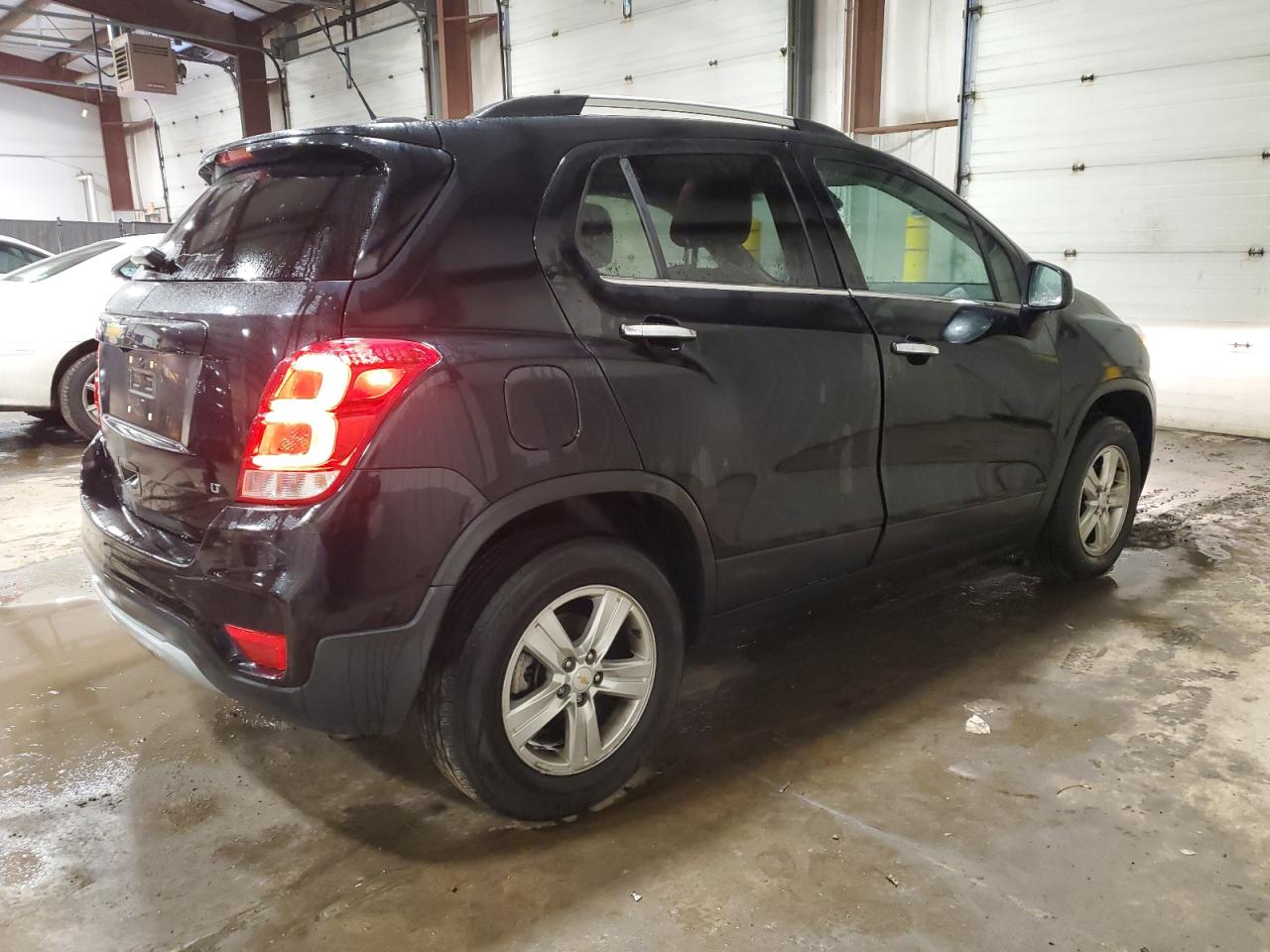 2019 Chevrolet Trax - Image 3