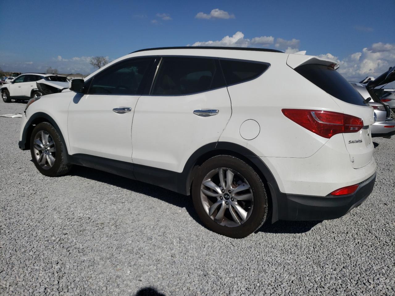 2013 Hyundai Santa Fe - Image 2
