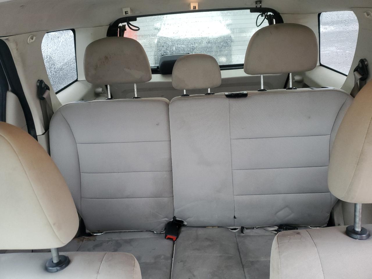 2012 Ford Escape - Image 10