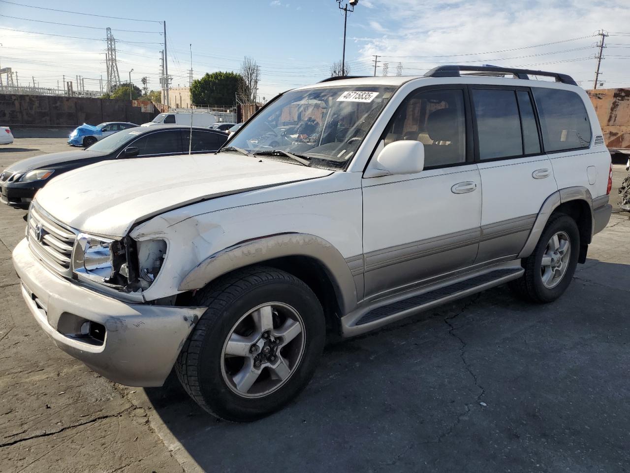 2003 Toyota Land Cruiser - Image 1