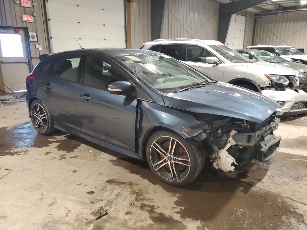 2018 Ford Focus - Image 4