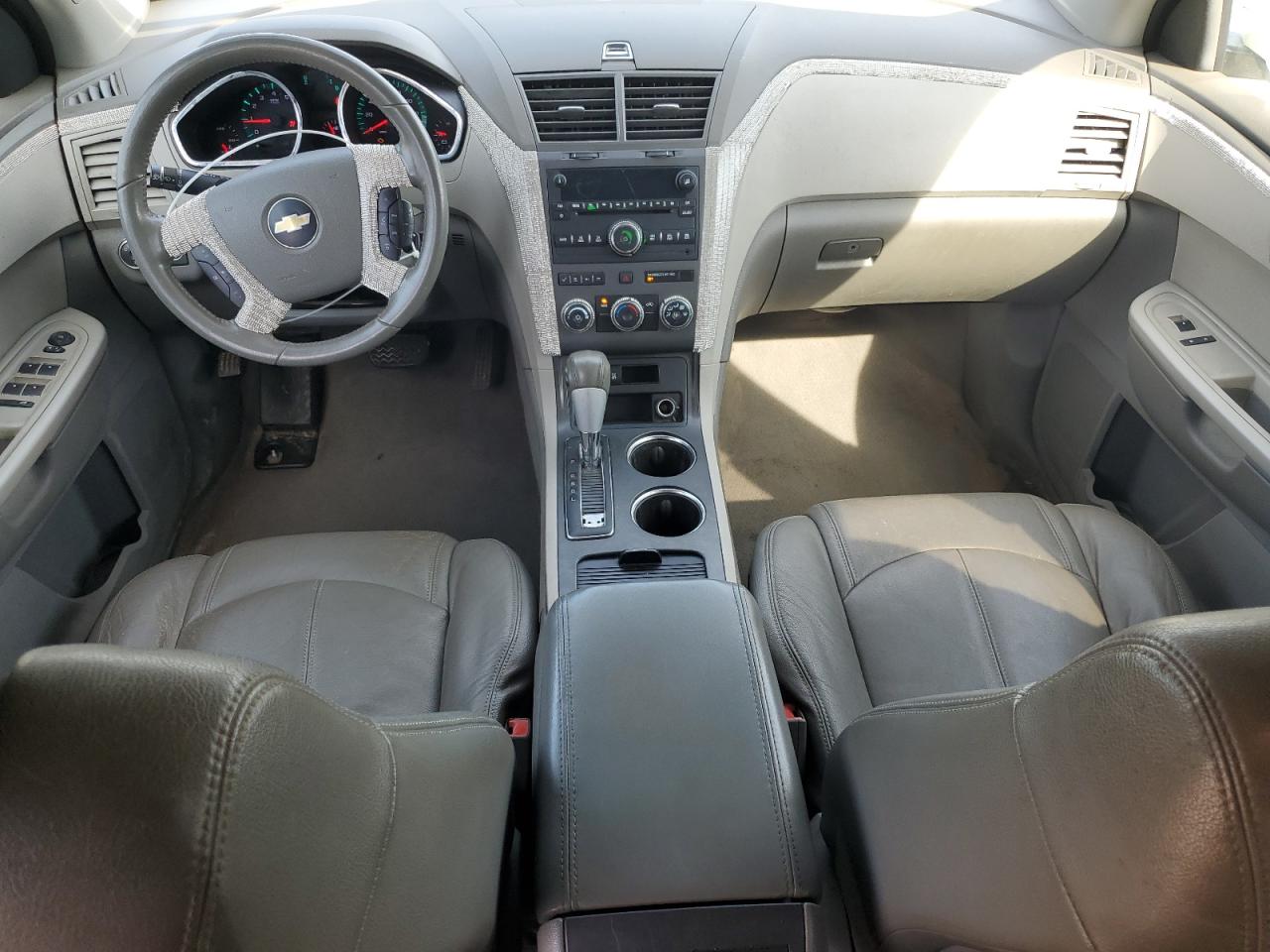 2012 Chevrolet Traverse - Image 8