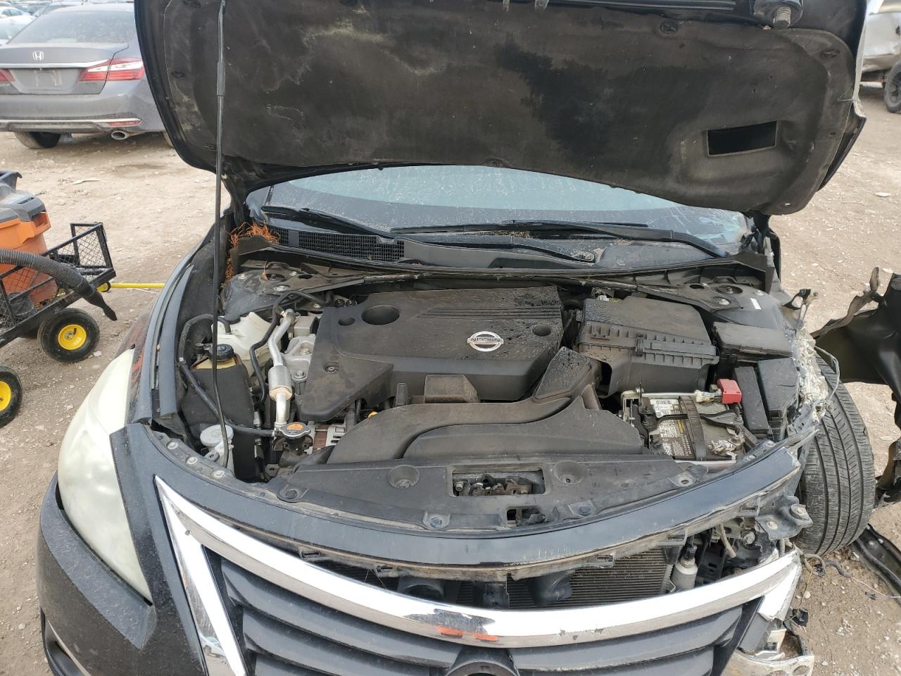 2014 Nissan Altima - Image 12