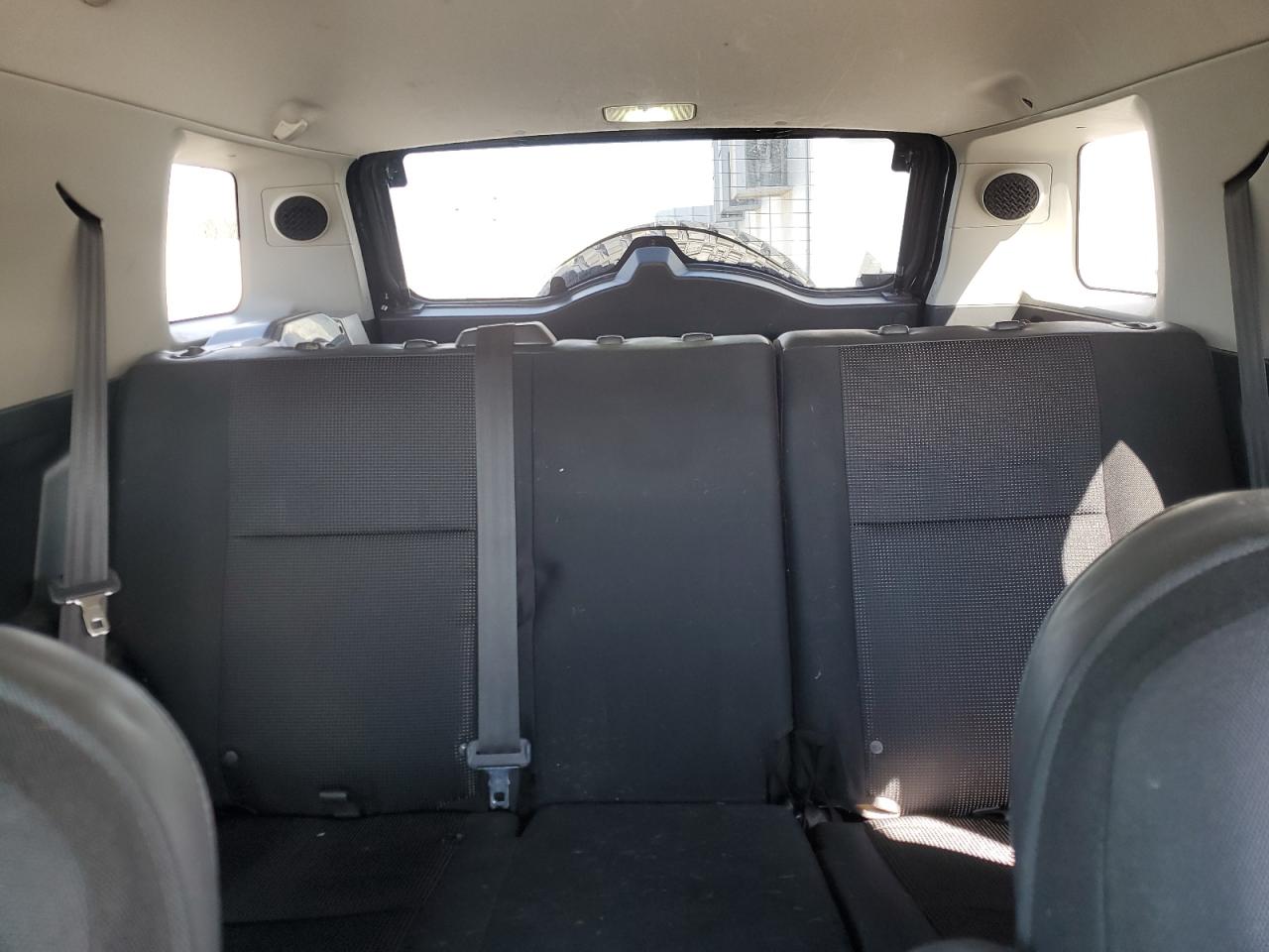 2007 Toyota FJ Cruiser - Image 10