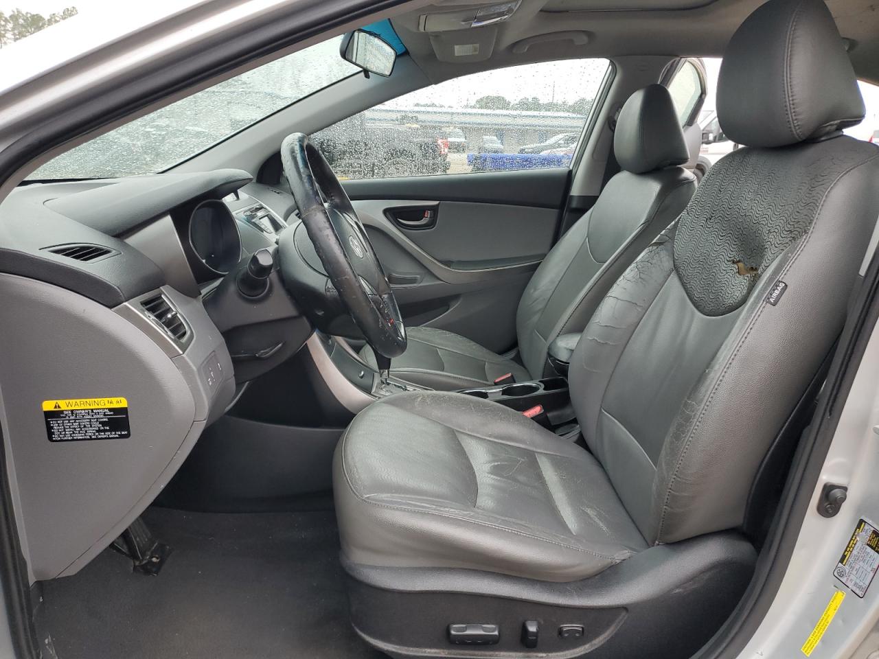 2013 Hyundai Elantra - Image 7