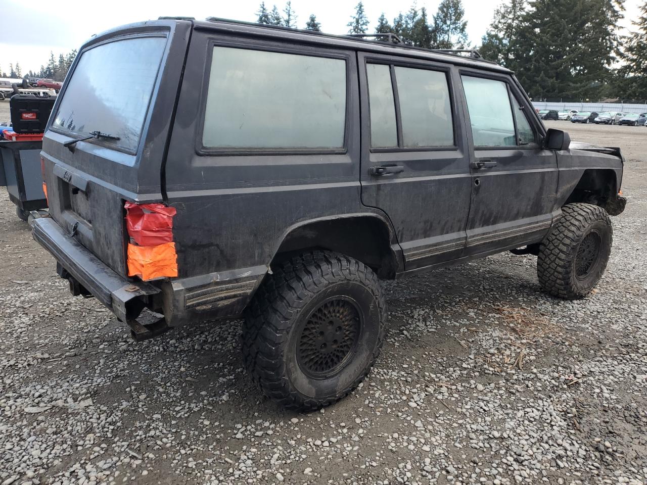 1988 Jeep Grand Cherokee - Image 3