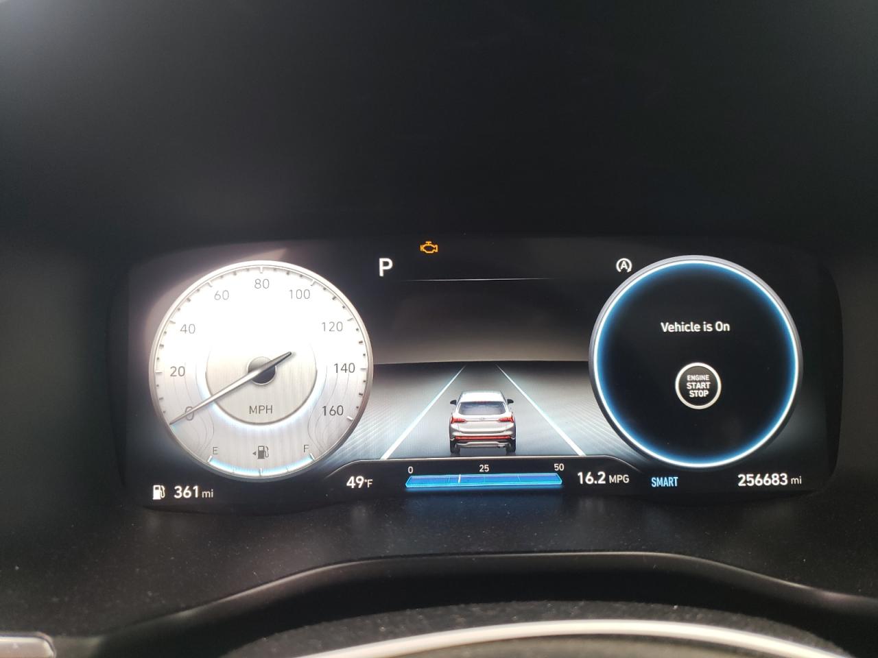 2022 Hyundai Santa Fe - Image 9