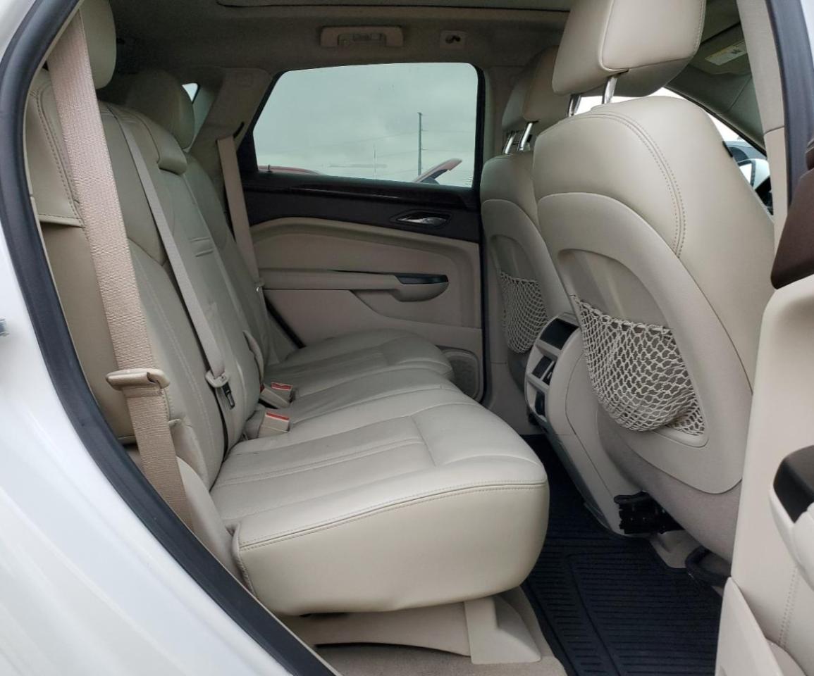 2013 Cadillac SRX - Image 11