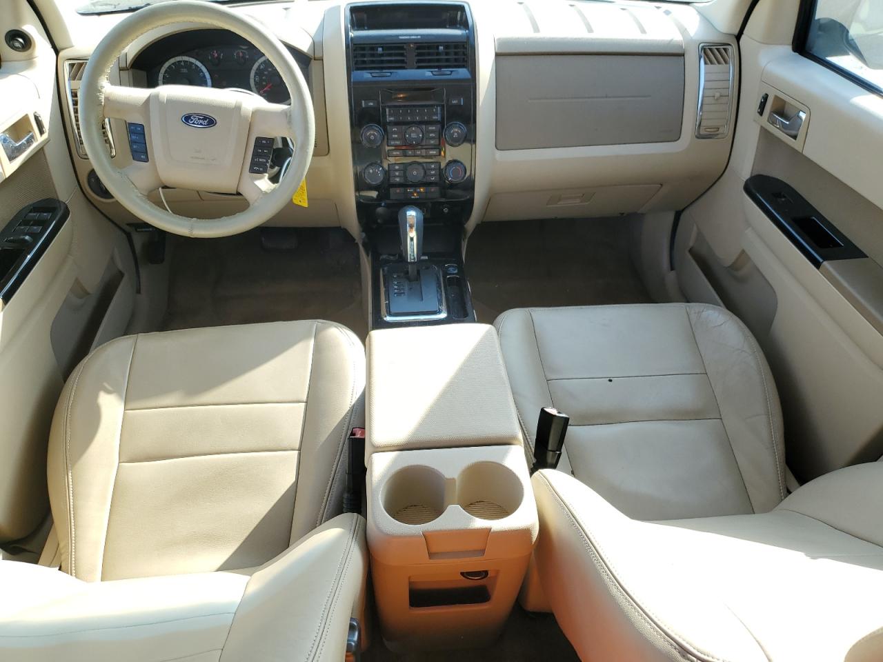 2011 Ford Escape - Image 8